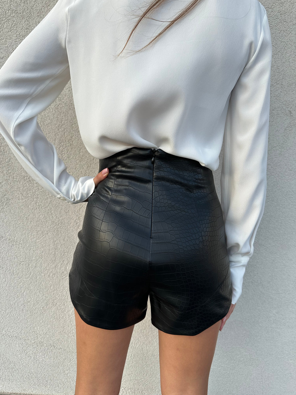 Shorts cocco NERO - SILENCE LIMITED