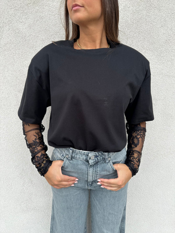 T-shirt maniche pizzo NERA - VICOLO
