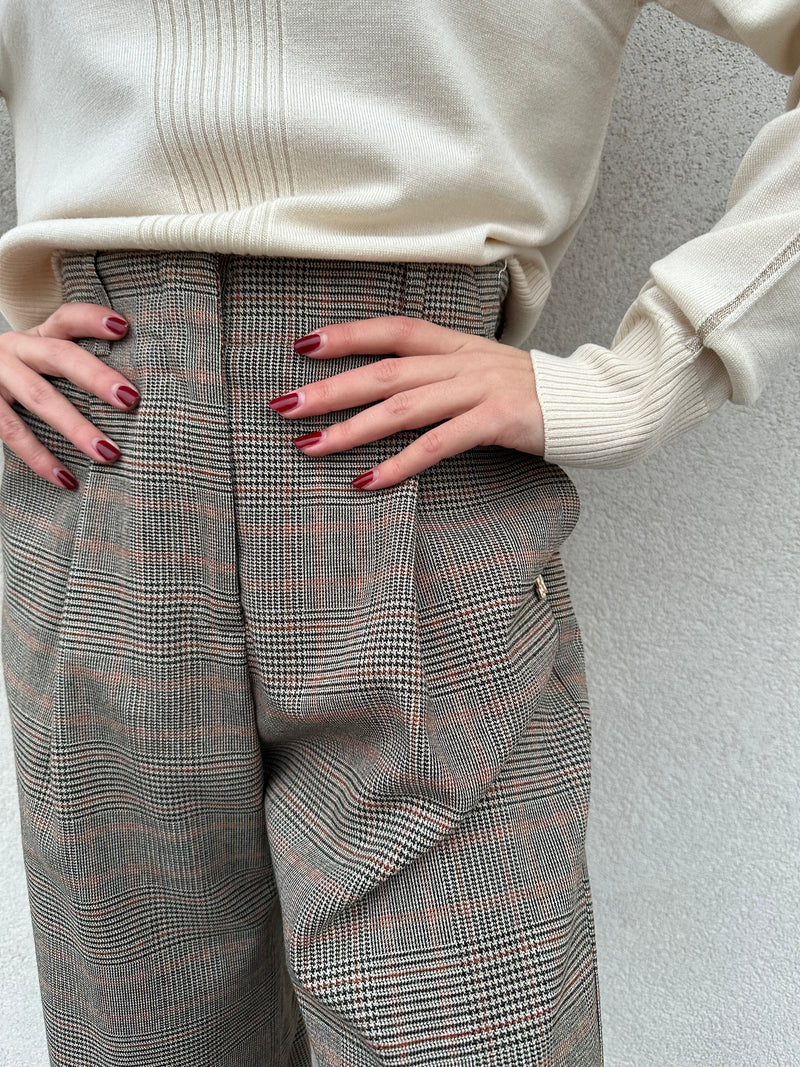 Pantalone principe di Galles  - HINNOMINATE