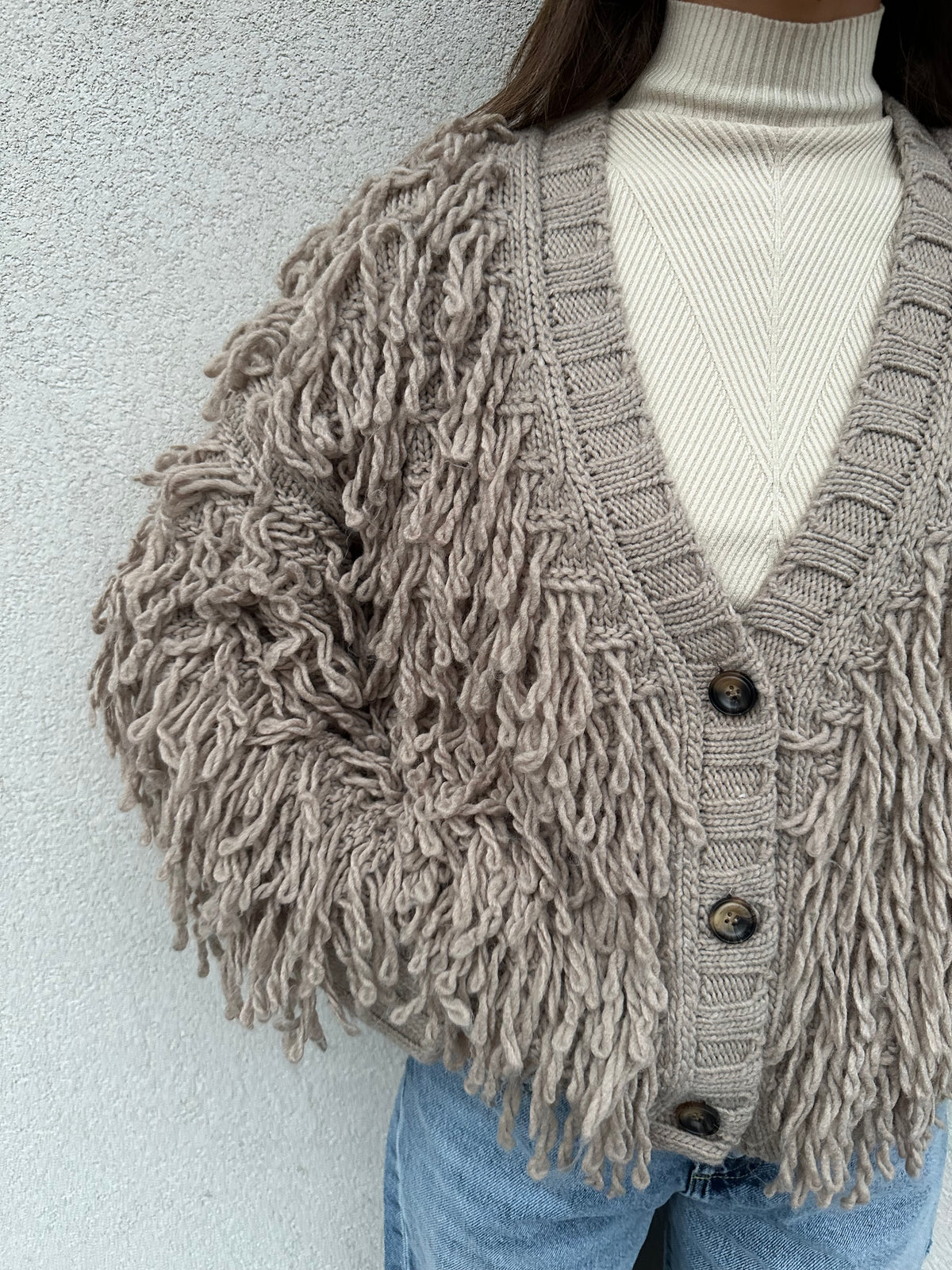 Cardigan sfrangiato TORTORA - VICOLO