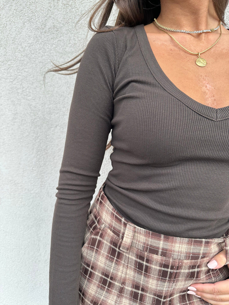 Maglia scollo a V MORO - VICOLO