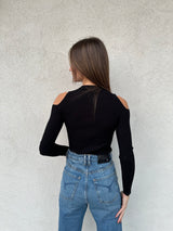 Maglia spalla scoperta NERA - VICOLO