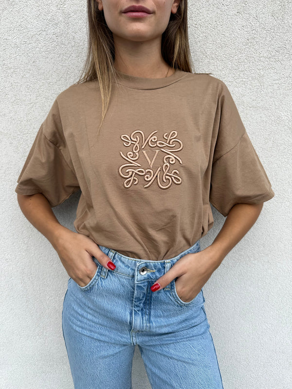 T-shirt logo ricamo BISCOTTO - VICOLO